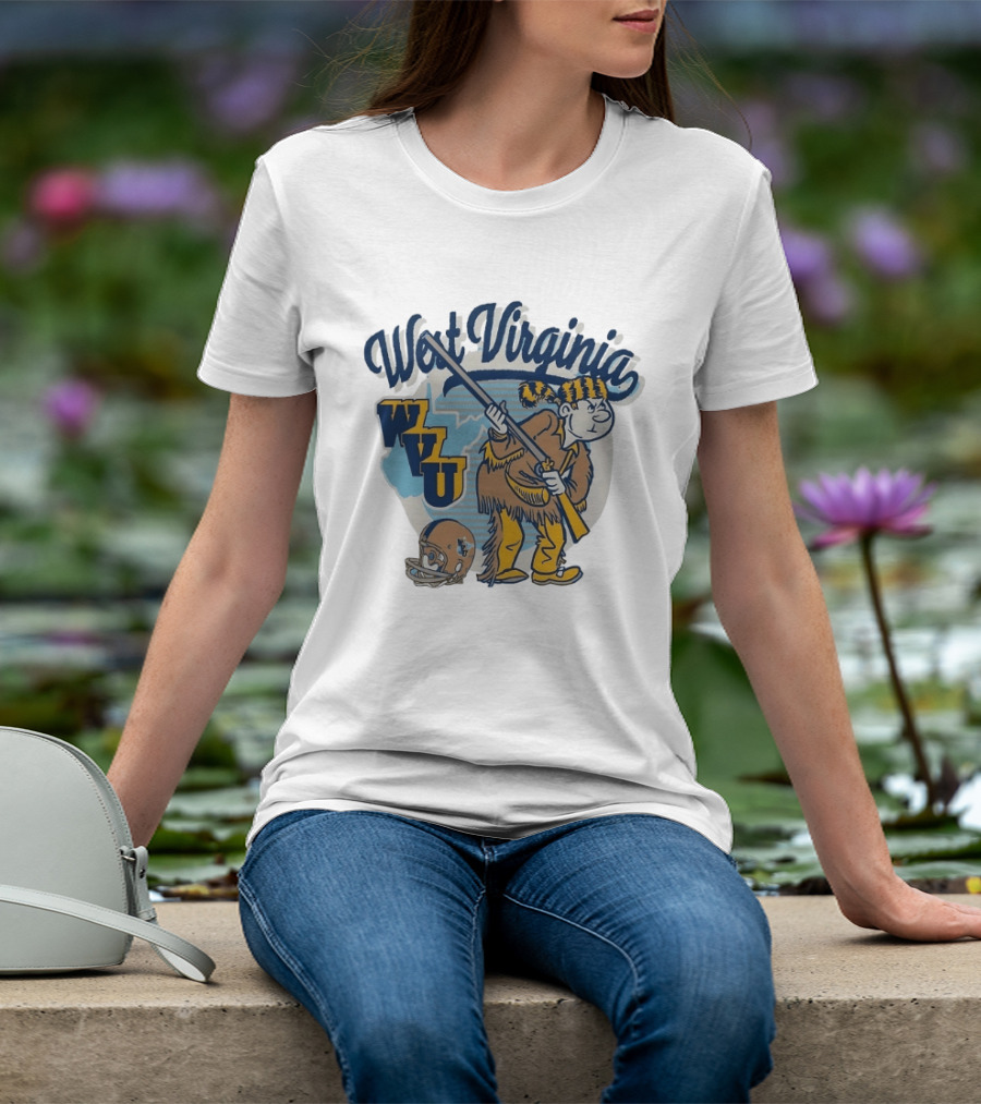 West Virginia Mountaineers WVU Mascot With Rifle And Helmet T-Shirt