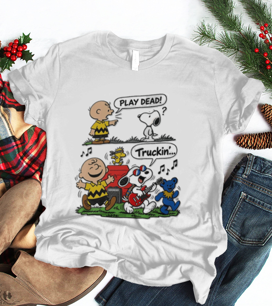 Charlie Brown Snoopy Grateful Dead Play Dead Truckin Dancing Characters T-Shirt