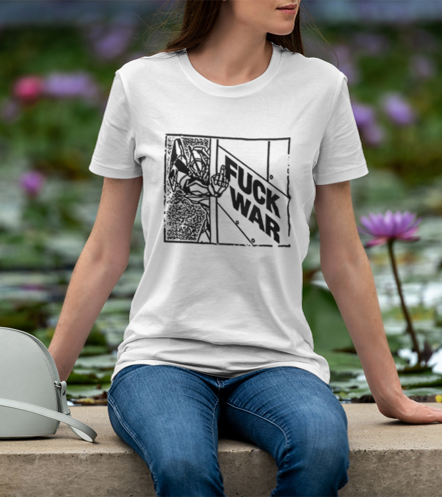Fuck War Robot Middle Finger Gesture T-Shirt