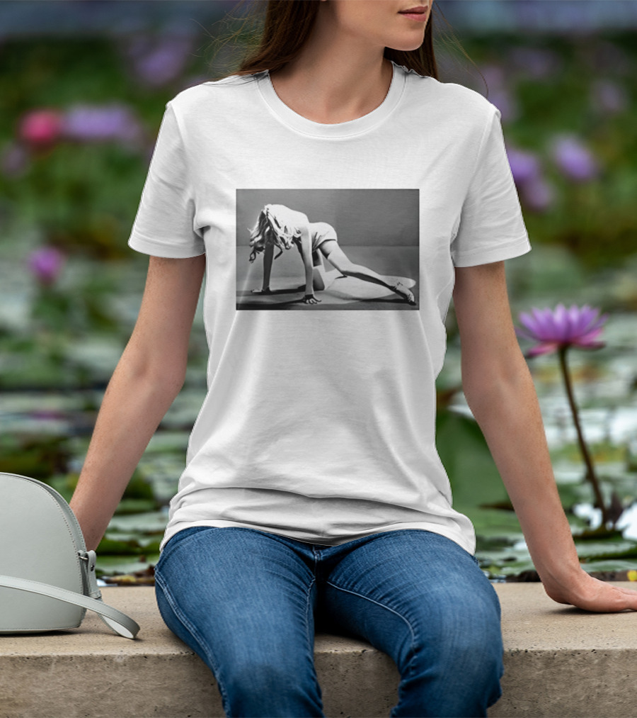 Marilyn Monroe Iconic Glamour Black And White Pose T-Shirt