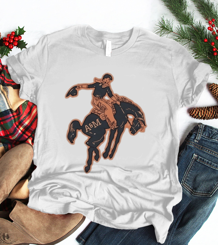 Texas A&M Aggies College Station Vintage Cowboy Riding A&M Horse T-Shirt