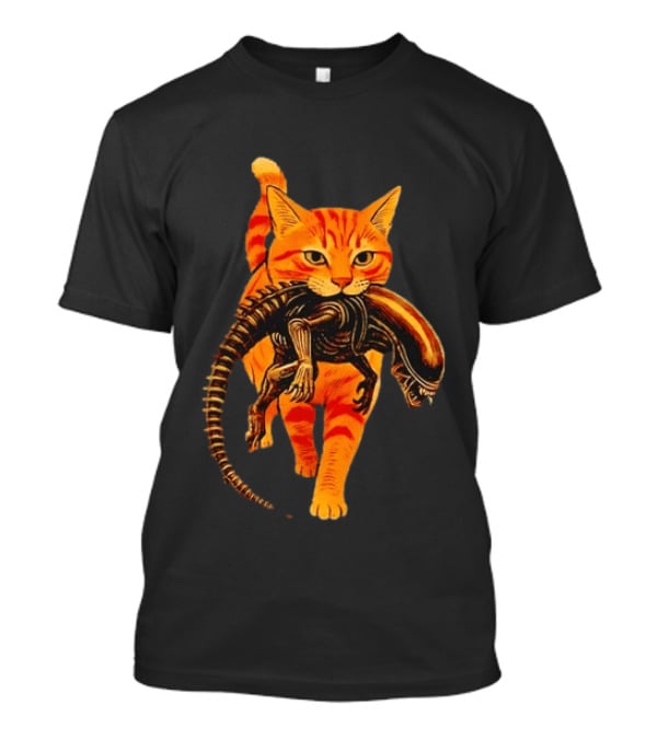 Orange Tabby Cat Holding Alien Xenomorph Iconic Fusion T-Shirt