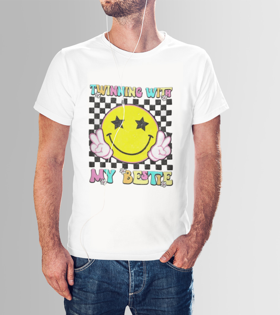 Twinning With My Bestie Yellow Smiley Face Checkered Star Eyes Peace Signs T-Shirt