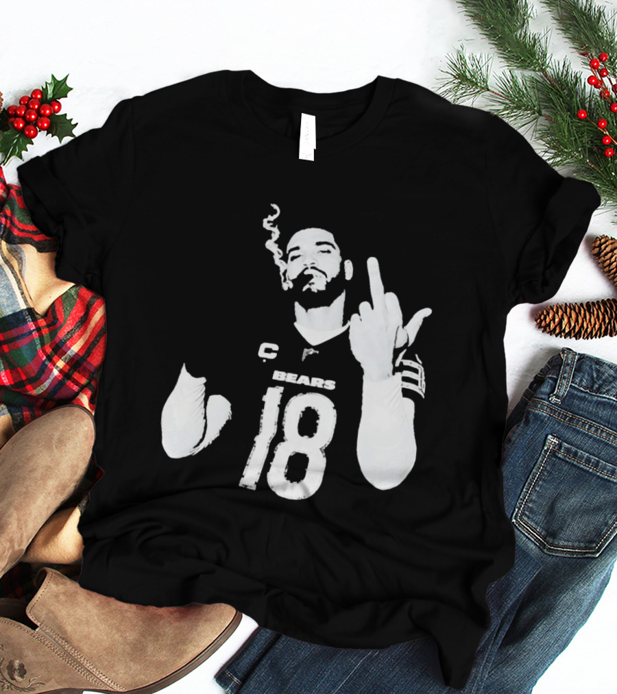 Chicago Bears 18 Player Cigar Beer Gesture Sports Fan T-Shirt