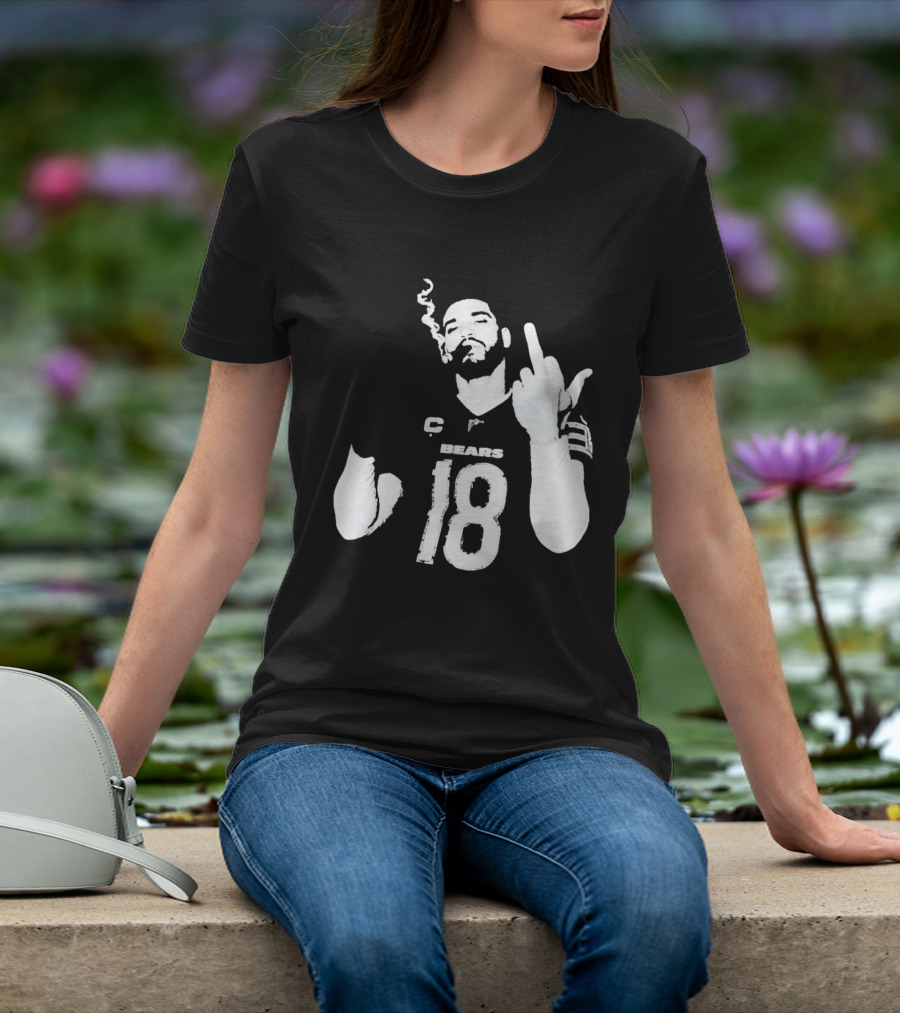Chicago Bears 18 Player Cigar Beer Gesture Sports Fan T-Shirt