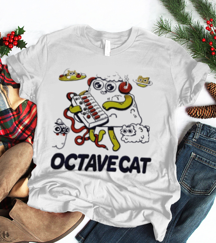 Octave Cat Synthesizer Headphones Pizza Slice T-Shirt