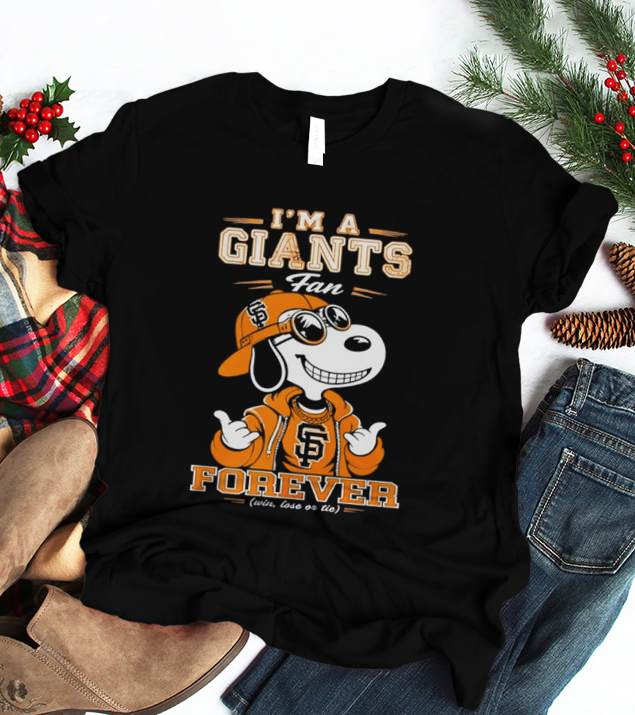 Snoopy I'm A Giants Fan Forever San Francisco Peanuts Baseball T-Shirt