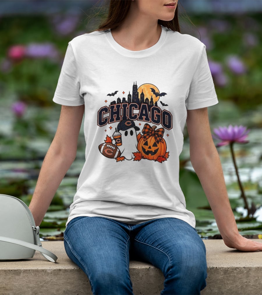 Chicago Bears Halloween Ghost Pumpkin Football Skyline Moon T-Shirt