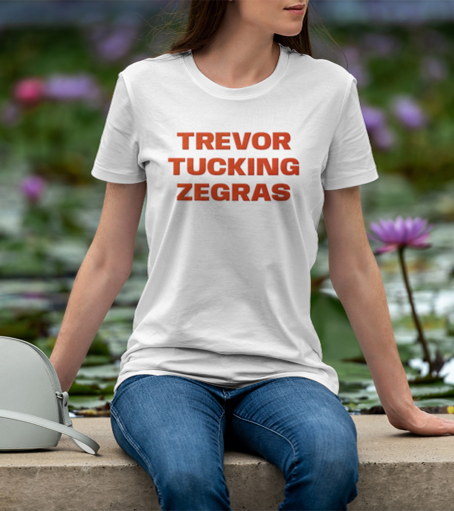 Trevor Tucking Zegras Philadelphia Flyers Hockey T-Shirt