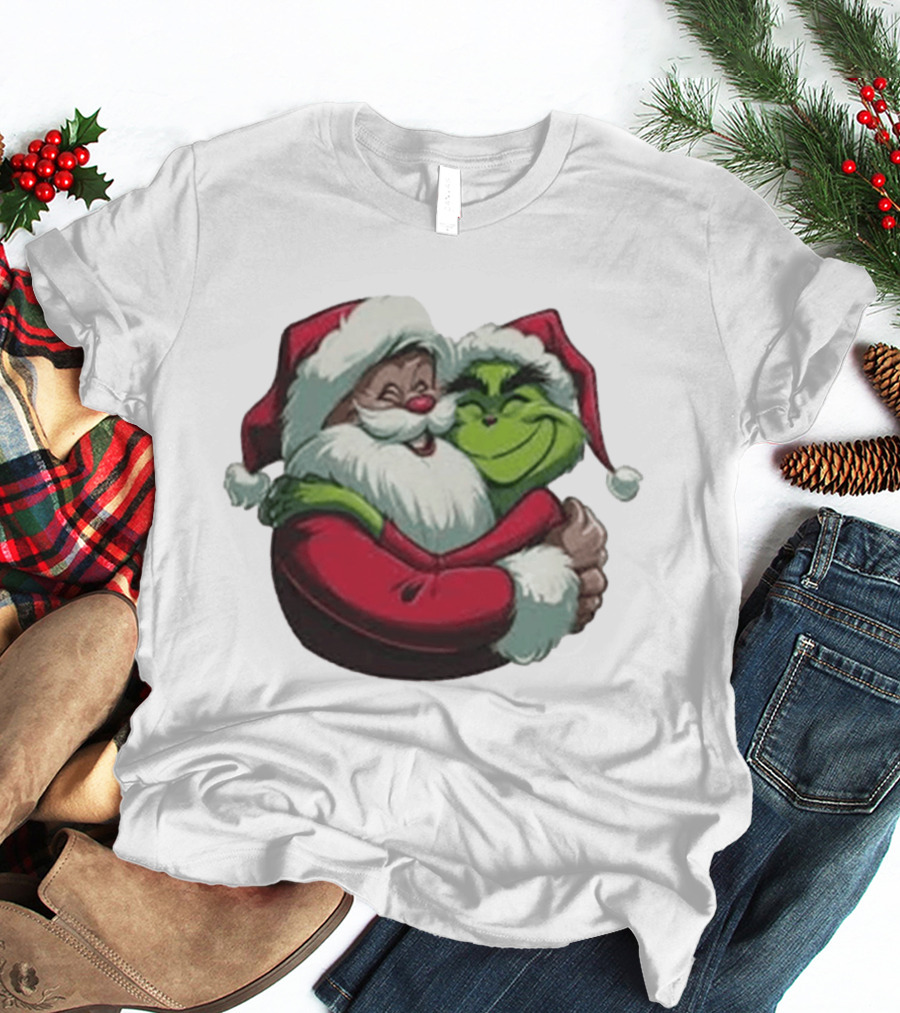 Grinch And Santa Embrace Christmas Magnet T-Shirt