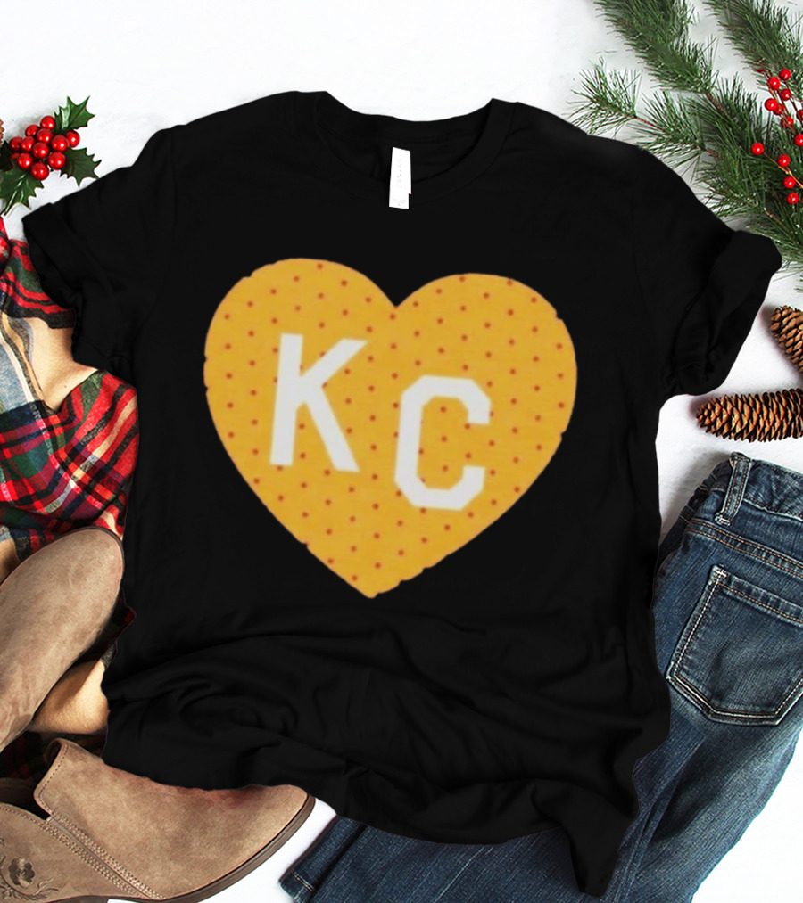 Kansas City Chiefs KC Heart Polka Dot Fan T-Shirt