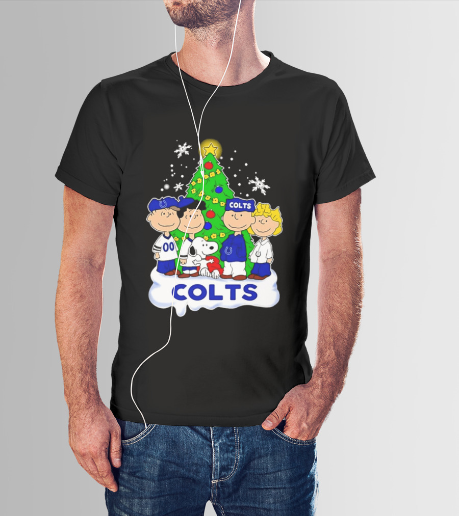 Peanuts Characters Indianapolis Colts Christmas Tree Snoopy Woodstock Snowflakes T-Shirt