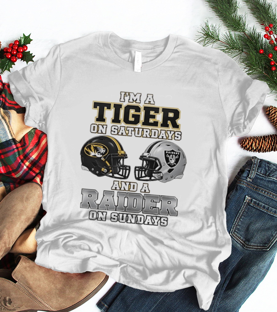 I'm A Tiger On Saturdays And A Raider On Sundays Football Helmets T-Shirt