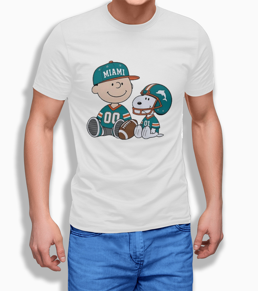 Miami Dolphins Charlie Brown Snoopy Football Fans 00 01 Jersey T-Shirt