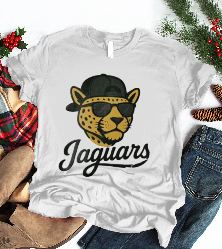 Jacksonville Jaguars Cool Jaguar With Cap And Sunglasses T-Shirt