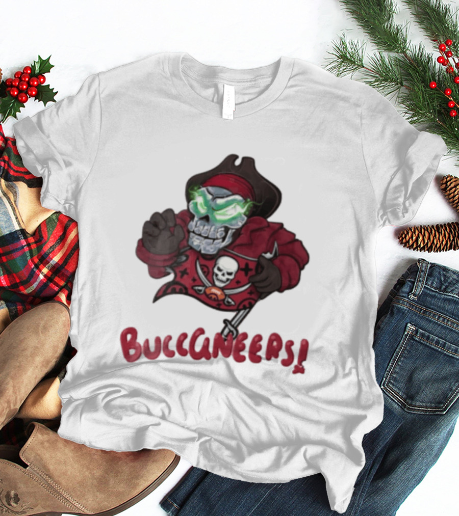 Tampa Bay Buccaneers Skull Pirate Green Eyes Buccaneers Flag T-Shirt
