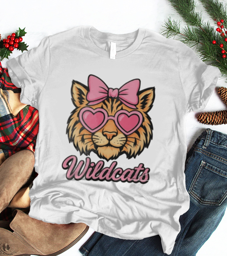 Wildcats Tiger Face Pink Bow Heart Glasses T-Shirt