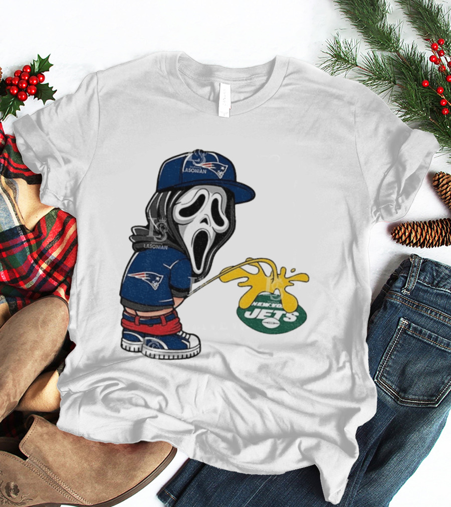 New England Patriots Ghostface Urinating On New York Jets T-Shirt
