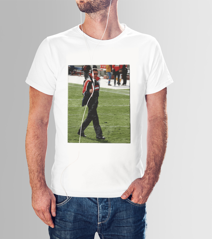 Mike Ditka Chicago Bears Coach Iconic Sideline Moment T-Shirt