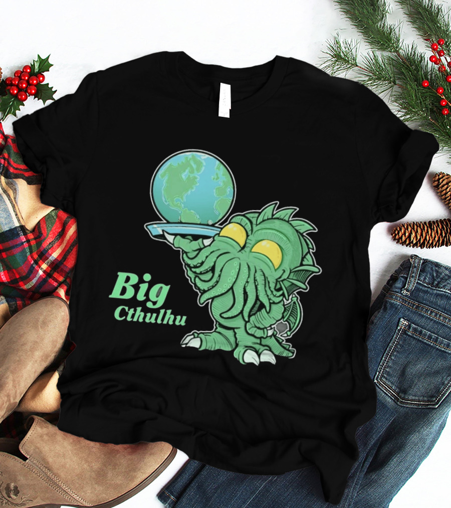 Big Cthulhu Holding The World Lovecraft T-Shirt
