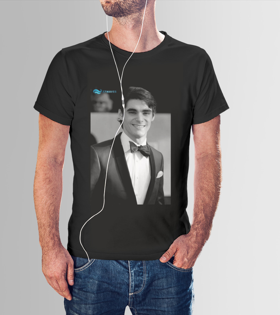 77Waves RJ Mitte Walter White's Son Breaking Bad T-Shirt