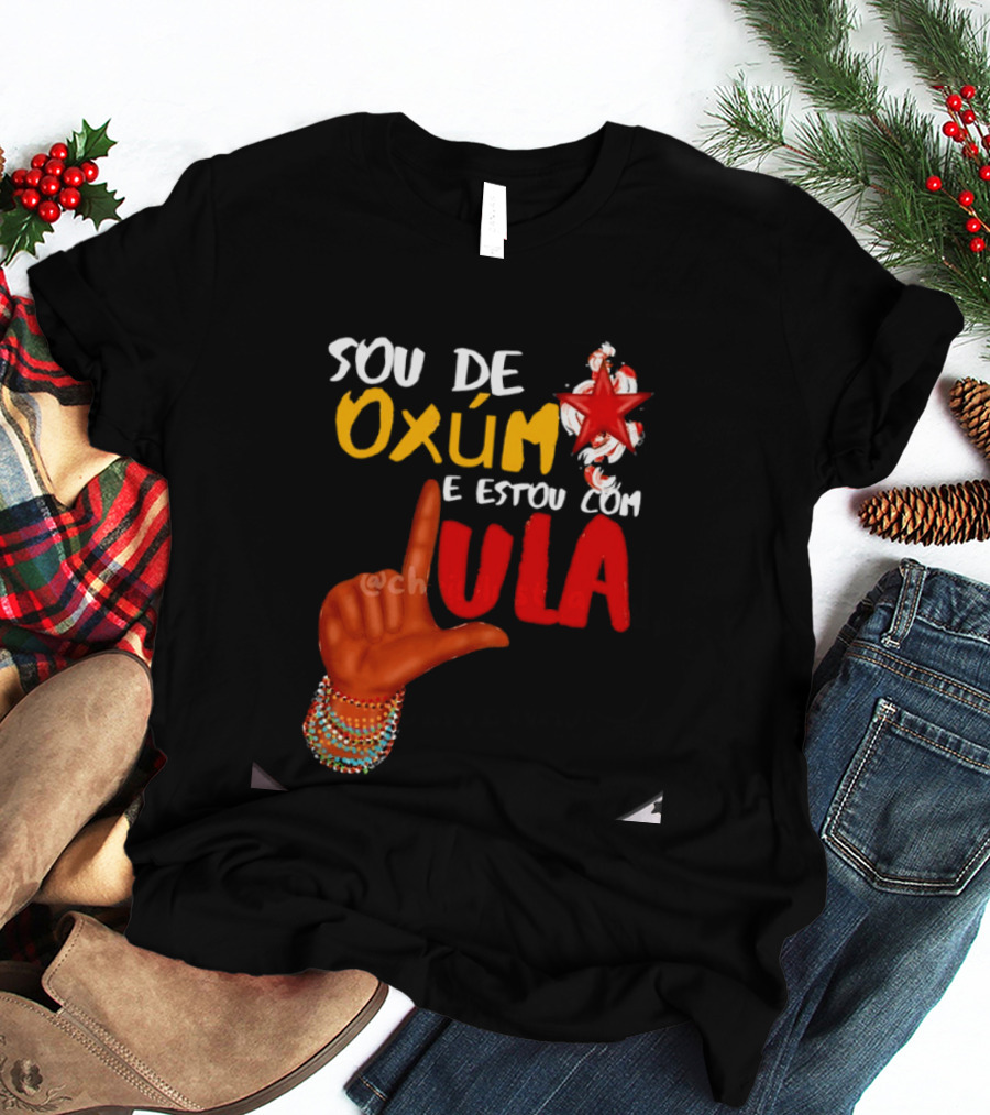 Sou De Oxúm E Estou Com Lula Oxum Brasil Beaded Hand Red Star T-Shirt