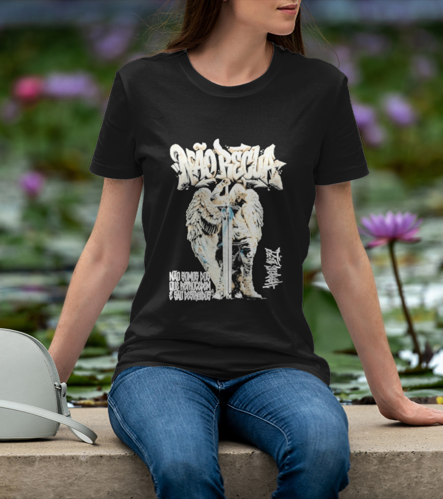 NÃO RECUA Angel Warrior Sword Faith Graffiti T-Shirt