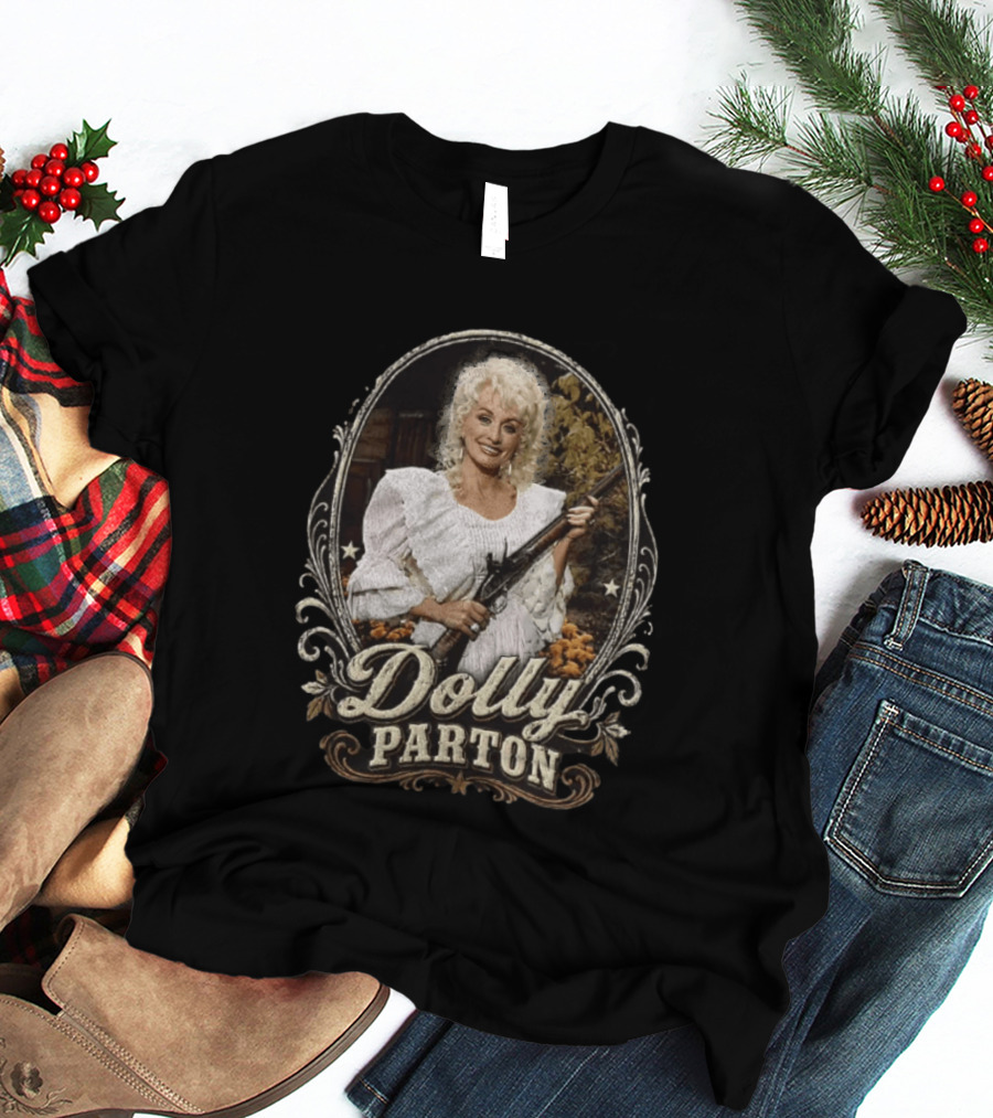 Dolly Parton Decorative Oval Frame With Musket T-Shirt