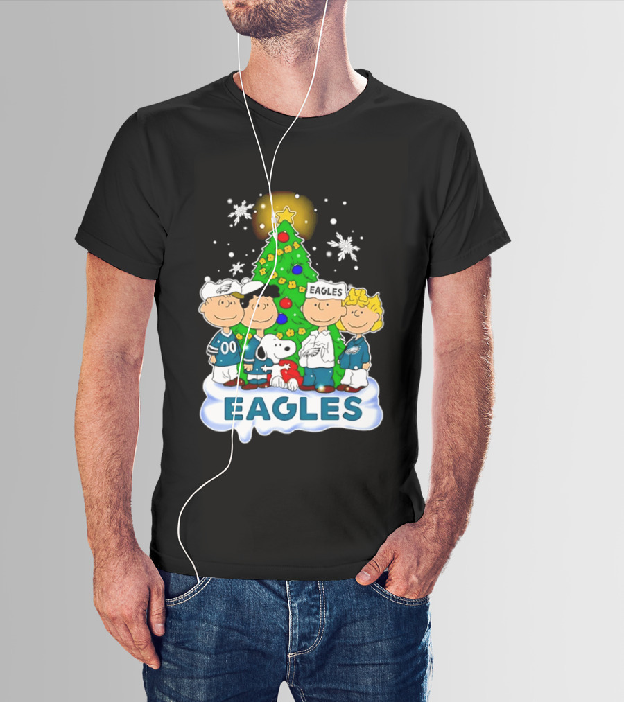 Peanuts Characters Christmas Tree Philadelphia Eagles T-Shirt