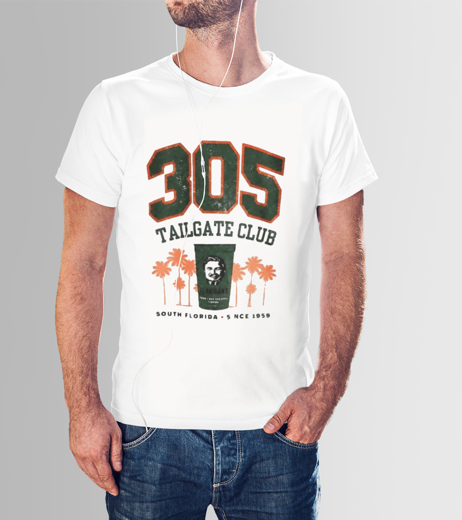 Flanigans 305 Tailgate Club South Florida Since 1959 Green Cup Palm Trees T-Shirt