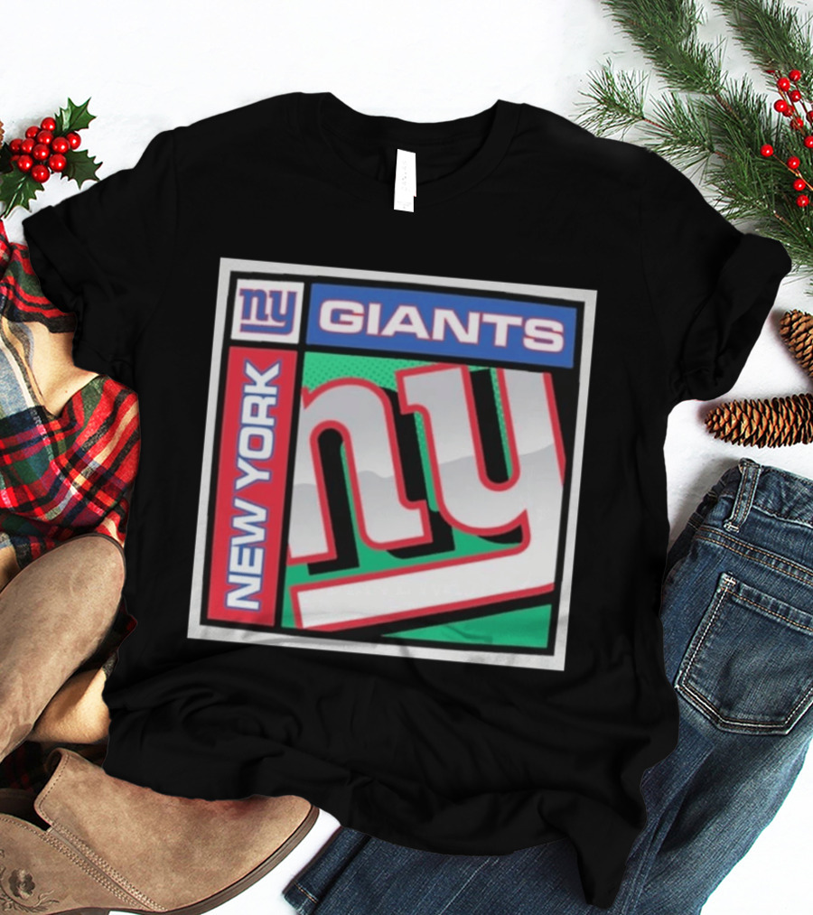 New York Giants '47 Chrome Plate Franklin Vintage Style Football T-Shirt
