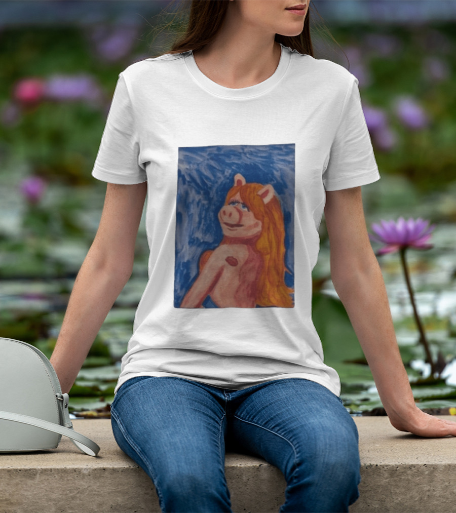 Miss Piggy Carpenter Painting The Muppets Miss Piggy Venus T-Shirt