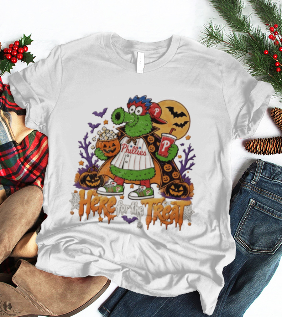 Halloween Phanatic Phillies Here For The Treat T-Shirt