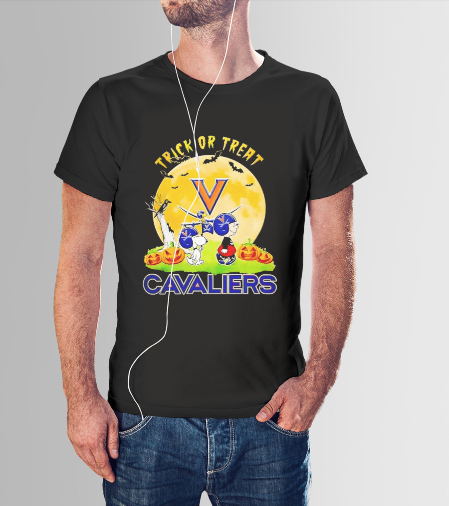 Halloween Virginia Cavaliers Trick Or Treat With Charlie Brown And Snoopy T-Shirt