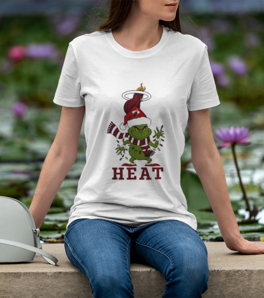 Grinch Miami Heat Christmas Lights 2026 T-Shirt