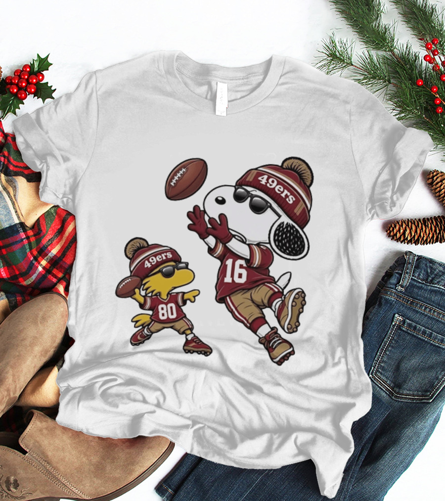 San Francisco 49ers Snoopy Woodstock Football Players Number 16 80 T-Shirt