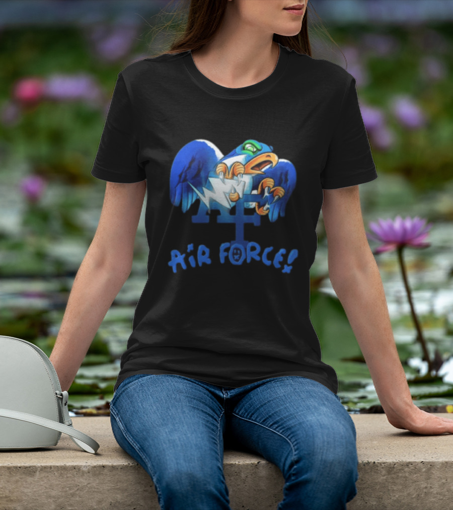 Air Force Falcons NCAA Blue Eagle Holding Lightning Halloween T-Shirt