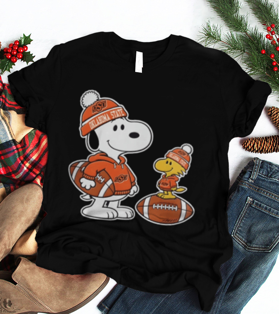 Snoopy And Woodstock Oklahoma State Cowboys Football Fans 2026 T-Shirt