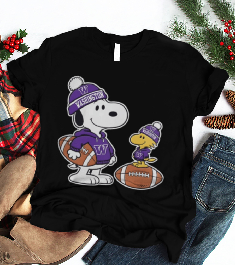 Snoopy Woodstock Washington Huskies Football Fans 2026 T-Shirt