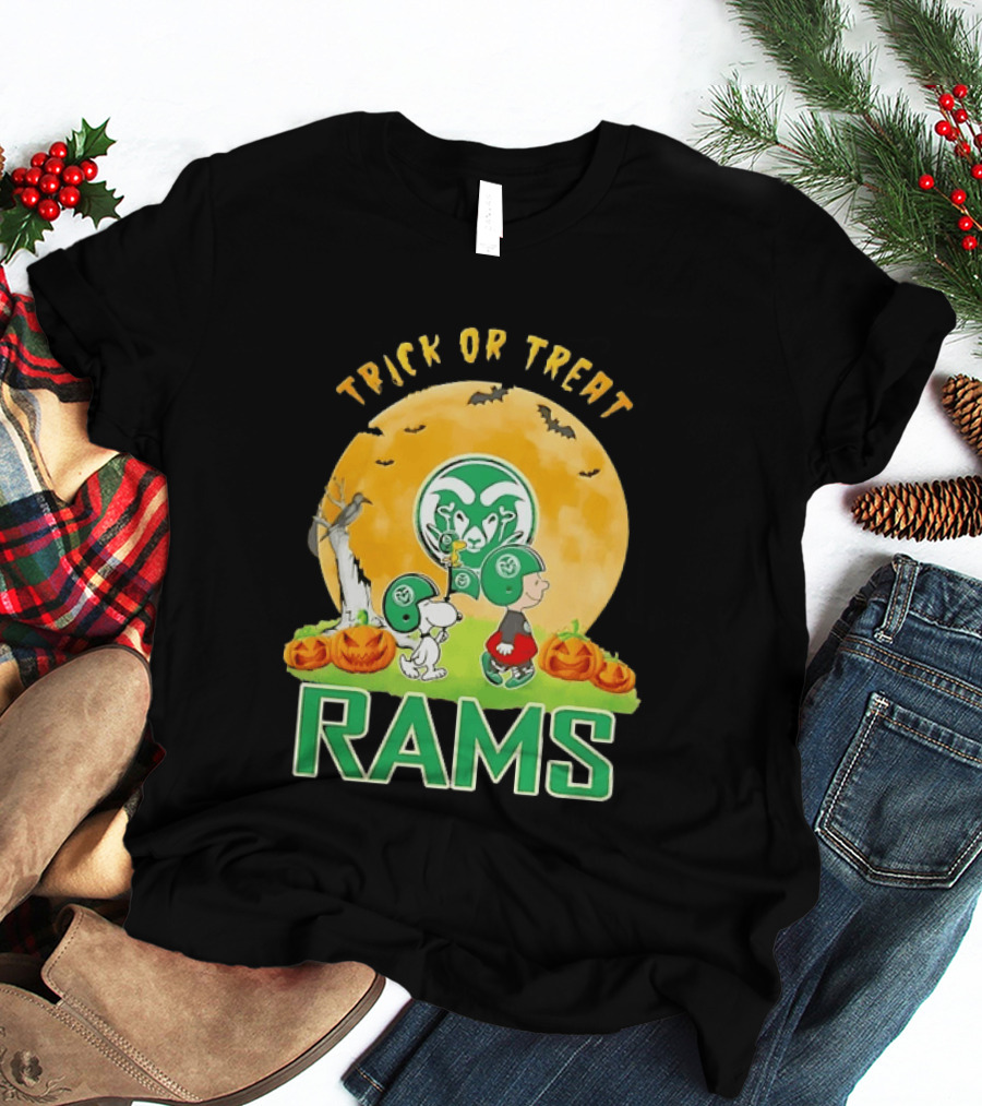Snoopy Charlie Brown Woodstock Colorado State Rams Trick Or Treat Halloween Moon T-Shirt