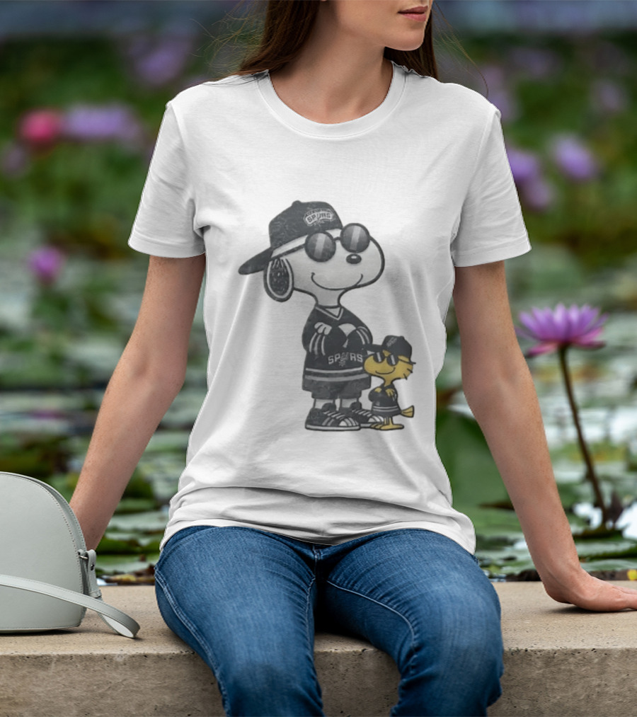 Snoopy Woodstock San Antonio Spurs NBA Fans T-Shirt