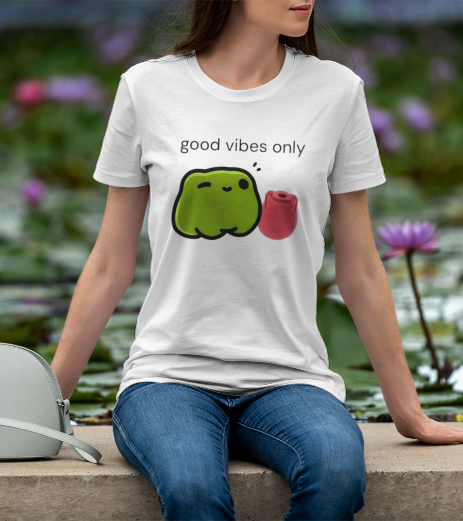 Good Vibes Only Frog Winking With Red Rose Toy T-Shirt