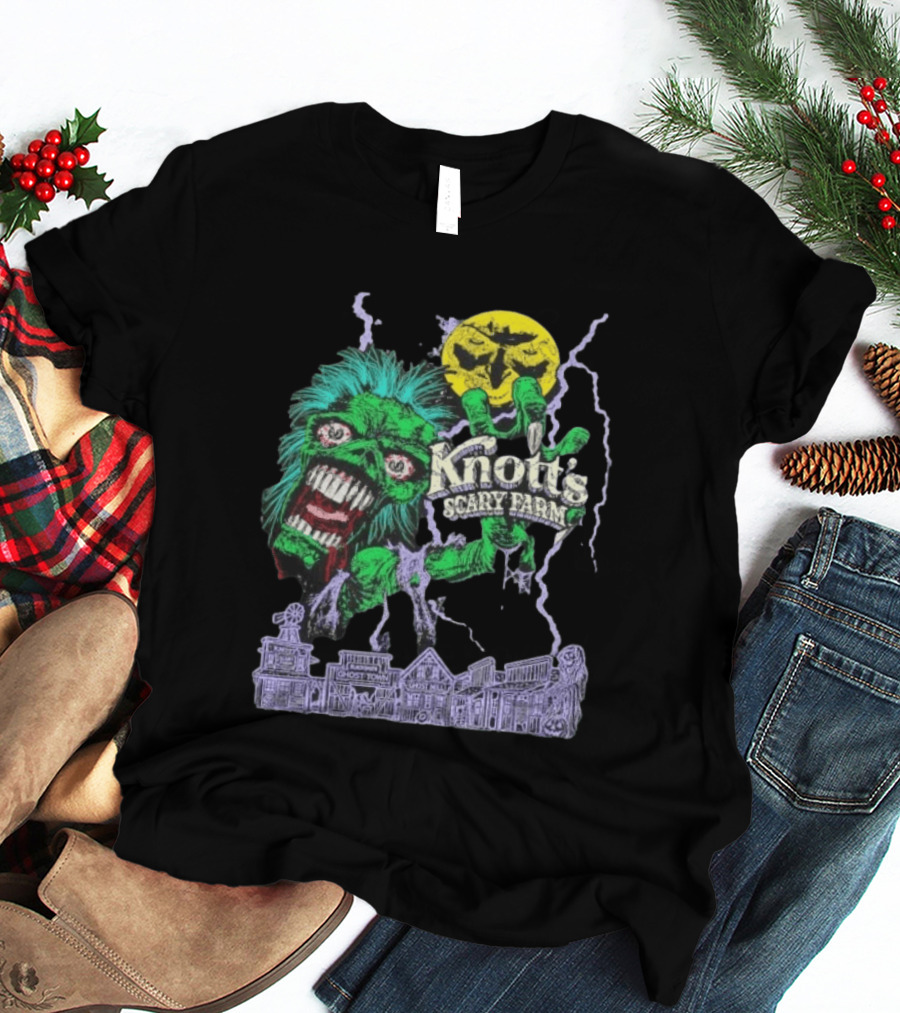 Knott's Scary Farm Ghost Town Ghost Mill Halloween Zombie Moon T-Shirt