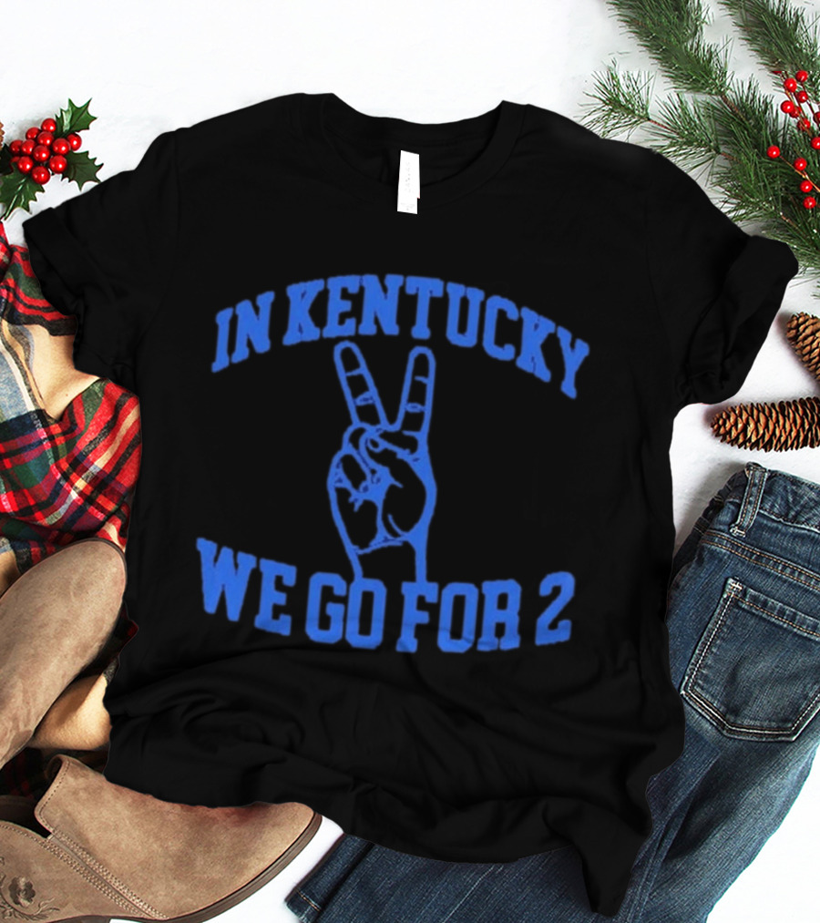 Kentucky Basketball Two Fingers Victory Sign Sports T-Shirt