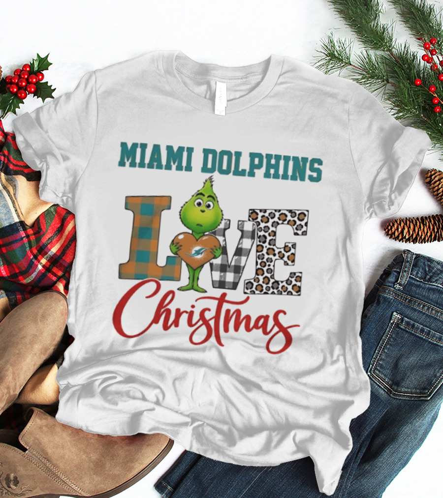 Miami Dolphins Grinch Holding Heart Love Christmas Checkered Leopard T-Shirt
