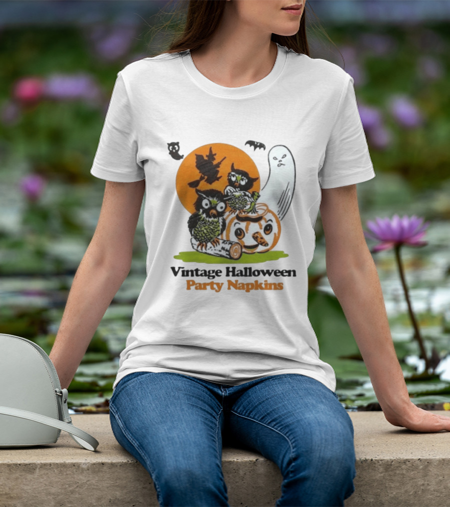 Vintage Halloween Party Napkins Owls Pumpkin Ghost Witch Bats T-Shirt