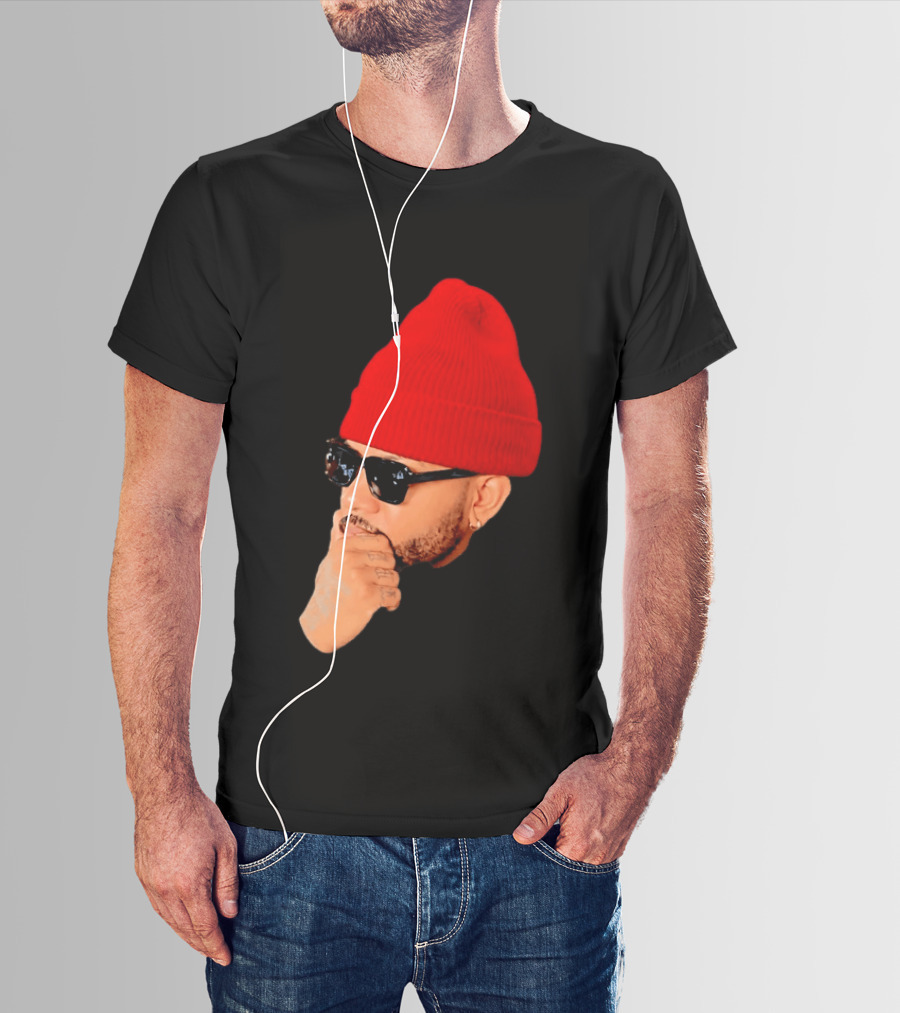 Bryson Tiller Wearing Red Beanie And Sunglasses T-Shirt