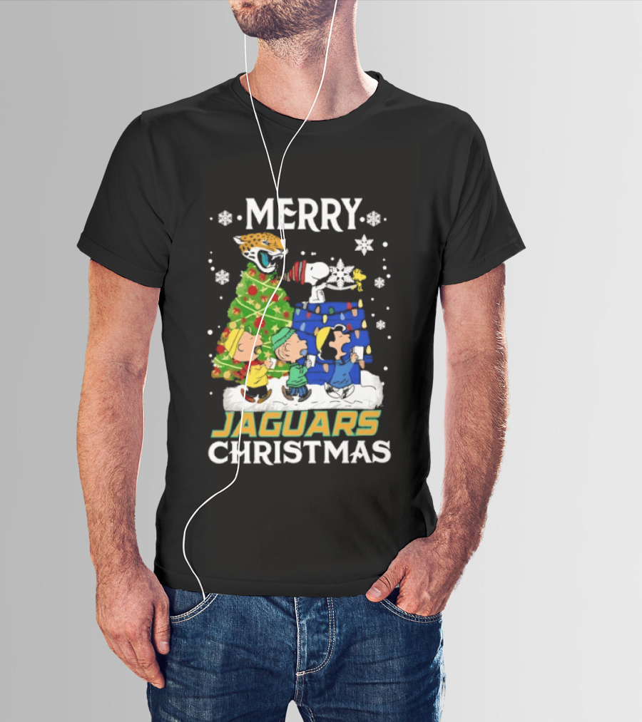 Peanuts Merry Jaguars Christmas Charlie Brown Snoopy Tree T-Shirt
