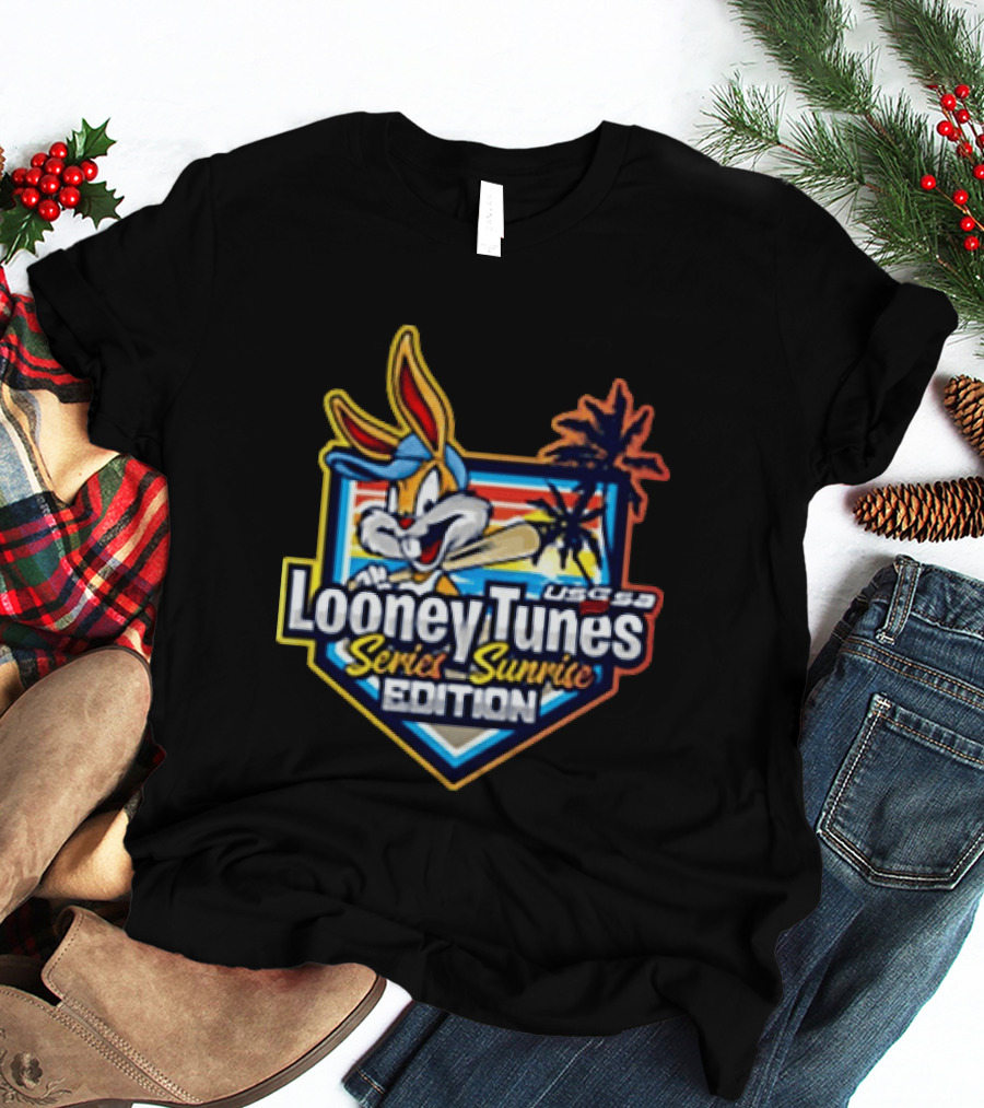 USSSA Looney Tunes Series Sunrise Edition Bugs Bunny Palm Trees T-Shirt