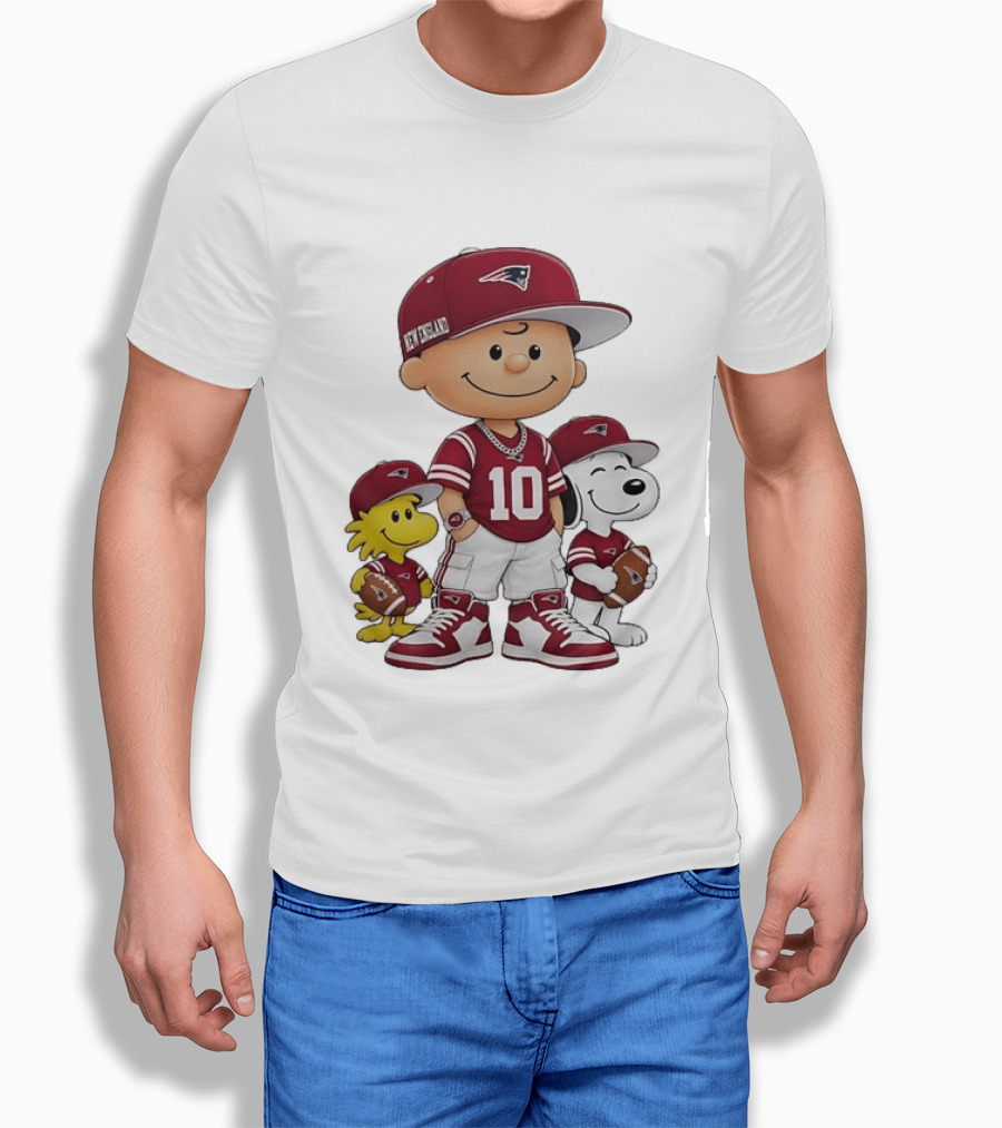 Patriots Charlie Brown Woodstock Snoopy Number 10 Football Fans T-Shirt